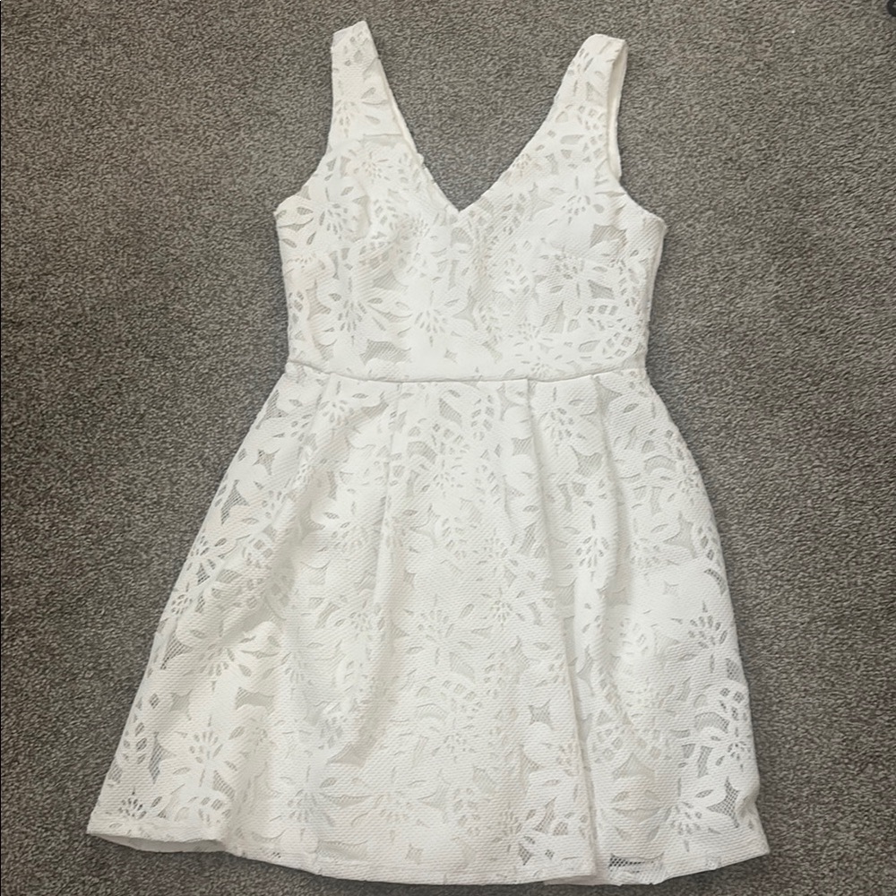Crystal Doll White Sleeveless V-Neck A-Line Mini Dress